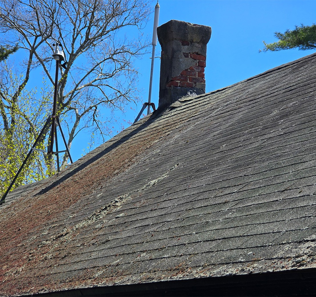 roof showing signs of needing a roof repair in new jersey